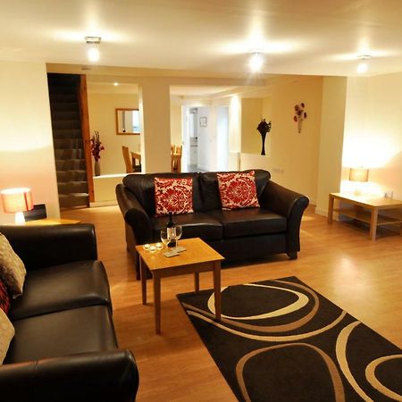 Dufftown Square Apartment Экстерьер фото